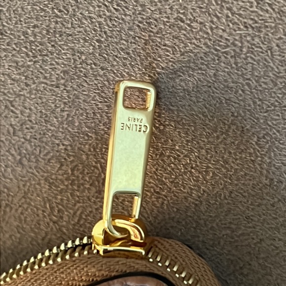 Celine Triomphe Small Clutch Bag- New with Tags - Picture 8 of 11